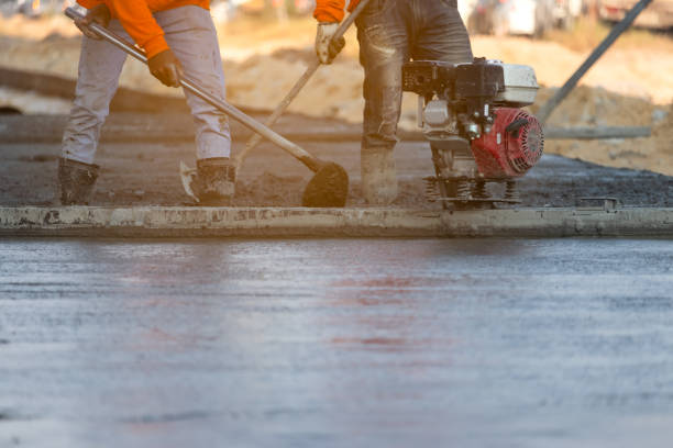 Best Concrete Pool Decks in New London, OH